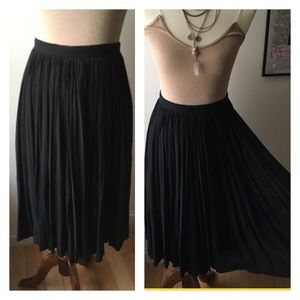 ☕️ Vintage 1950s Circle Skirt, Rockabilly, Ballet